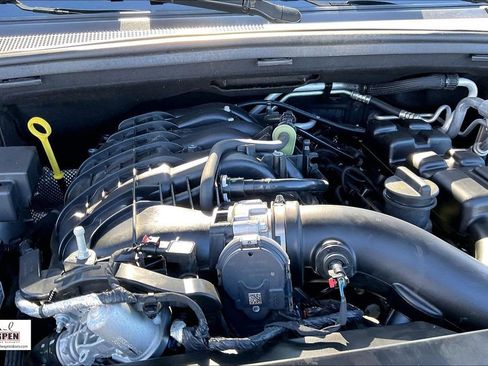 Used 2024 Dodge Durango GT image 34