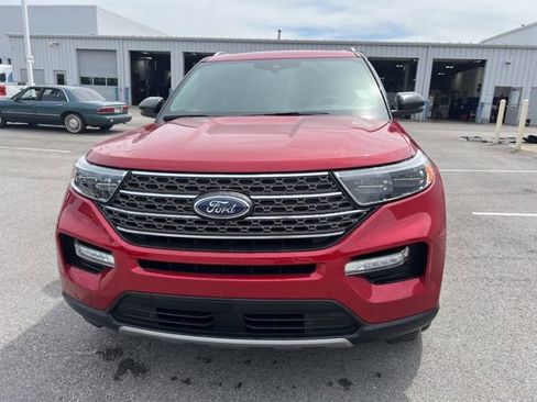 Used 2023 Ford Explorer King Ranch image 4