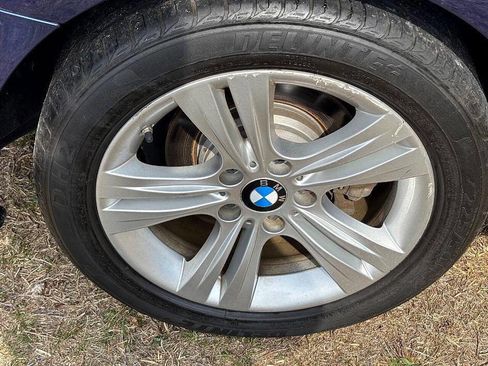 Used 2017 BMW 330i xDrive Sedan image 9