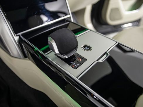 Used 2024 Land Rover Range Rover SE AWD/4WD image 41