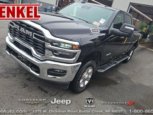 Used 2026 RAM 2500 Big Horn AWD/4WD image 1