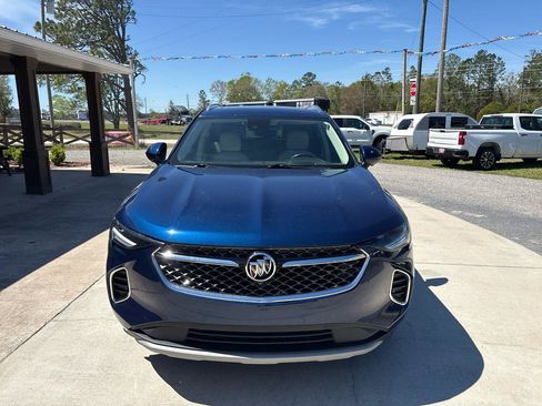 Used 2023 Buick Envision Avenir FWD image 2