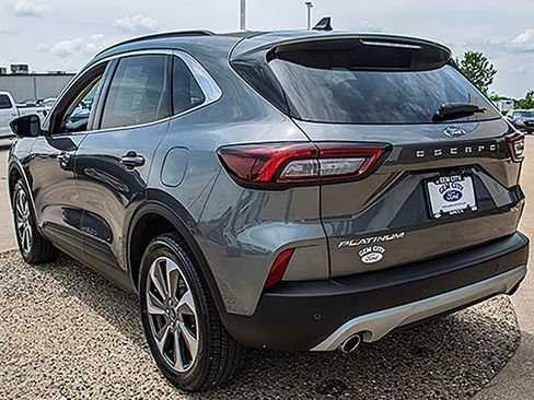 Used 2024 Ford Escape Platinum AWD/4WD image 3