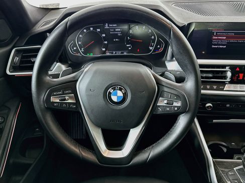 Used 2021 BMW 330i Sedan w/ Convenience Package RWD image 17