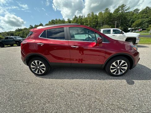 Used 2022 Buick Encore Preferred w/ Safety Package AWD/4WD image 6