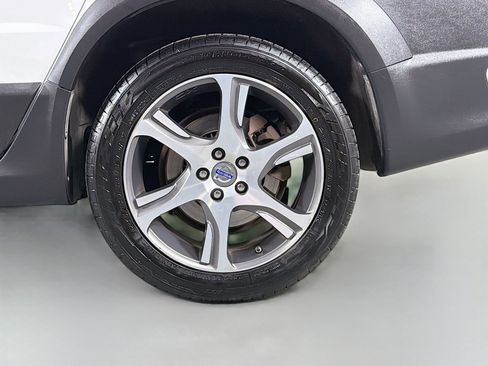 Used 2013 Volvo XC70 T6 image 28