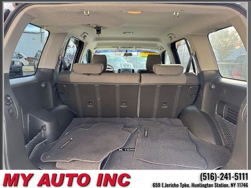 Used 2011 Nissan Xterra S image 29