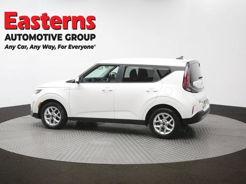 Used 2024 Kia Soul LX w/ Option Group 015 FWD image 61