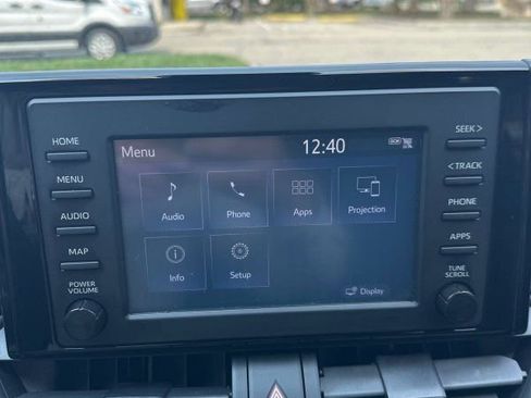 Used 2019 Toyota RAV4 LE w/ Carpet Mat Package image 29