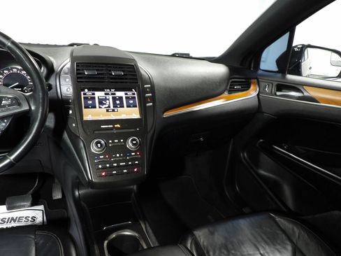 Used 2017 Lincoln MKC Select AWD/4WD image 12