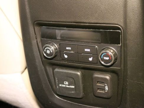 Used 2023 Buick Enclave Avenir w/ Avenir Technology Package AWD/4WD image 15