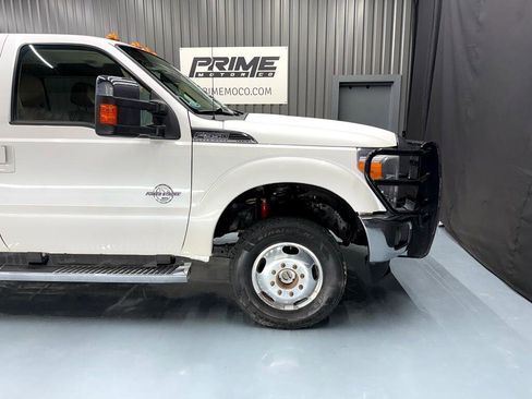 Used 2015 Ford F350 Lariat w/ Chrome Package image 11