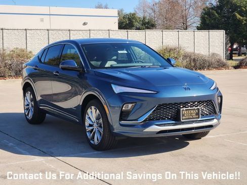 New 2026 Buick Envista Avenir image 2