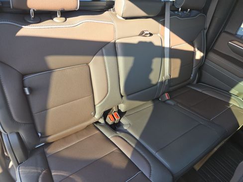 New 2026 GMC Sierra 3500 Denali w/ Denali Reserve Package image 29