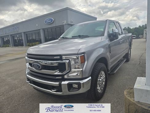 Used 2022 Ford F250 XLT w/ XLT Premium Package RWD image 1
