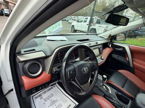 Used 2013 Toyota RAV4 Limited image 9