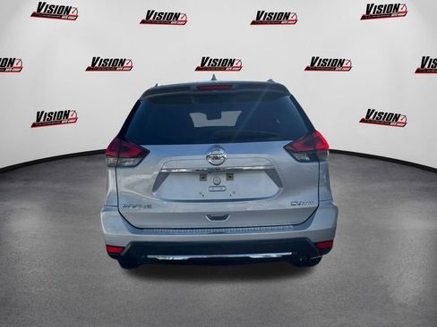 Used 2018 Nissan Rogue SV image 6