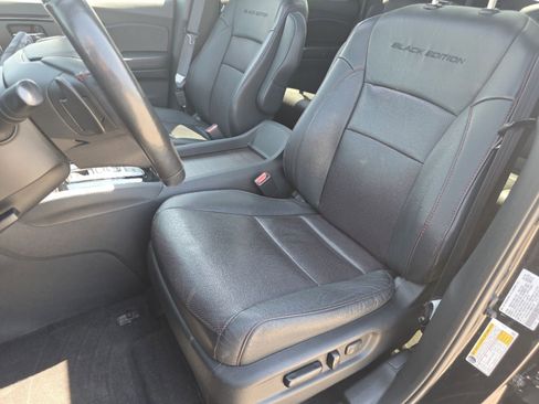 Certified 2021 Honda Pilot Black Edition image 28