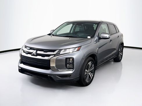 Used 2024 Mitsubishi Outlander Sport AWD image 3