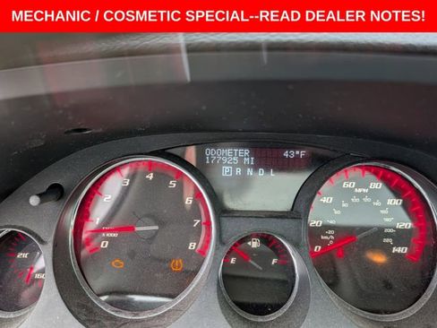 Used 2011 GMC Acadia Denali AWD/4WD image 14