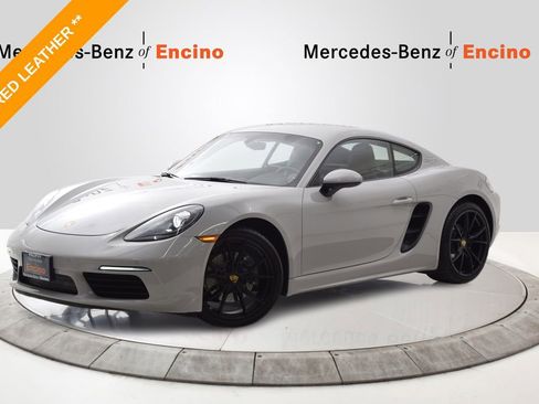Used 2019 Porsche 718 Cayman RWD image 1