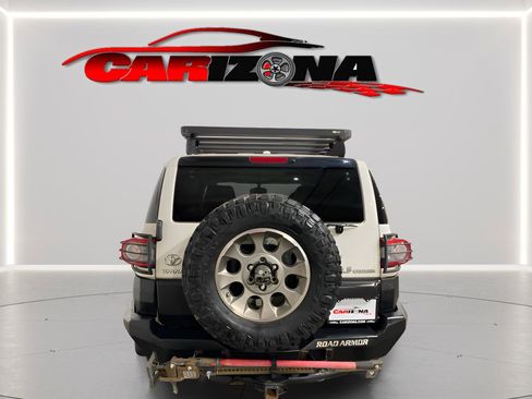 Used 2012 Toyota FJ Cruiser 4WD w/ Upgrade Pkg image 6
