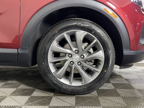 Used 2023 Buick Encore GX Essence w/ Experience Buick Package image 7