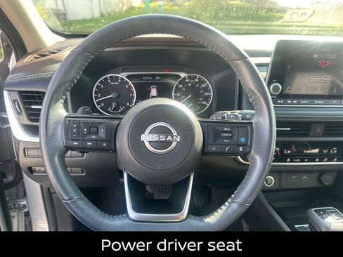Certified 2023 Nissan Rogue SV w/ SV Premium B Package FWD image 13
