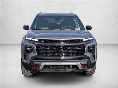 New 2026 Chevrolet Traverse Z71 w/ Enhanced Driving Package image 6