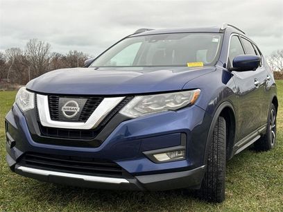 Used 2017 Nissan Rogue SL w/ SL Premium Package