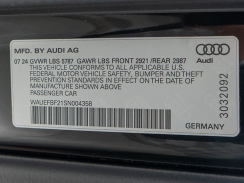 Used 2025 Audi S6 Premium Plus w/ Premium Plus Package image 20
