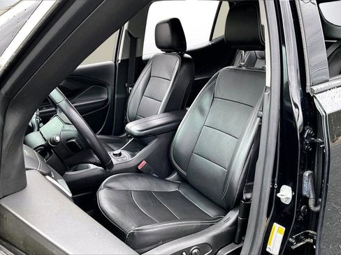 Used 2022 GMC Terrain SLT w/ Infotainment Package II image 21