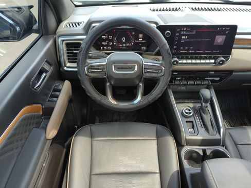Used 2025 GMC Canyon Denali w/ LPO, Denali Black Edition AWD/4WD image 14
