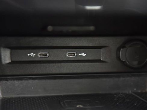 Certified 2024 Volkswagen Tiguan SE AWD/4WD image 16