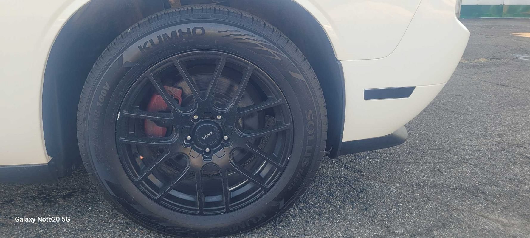 Used 2014 Dodge Challenger SXT Plus RWD image 20