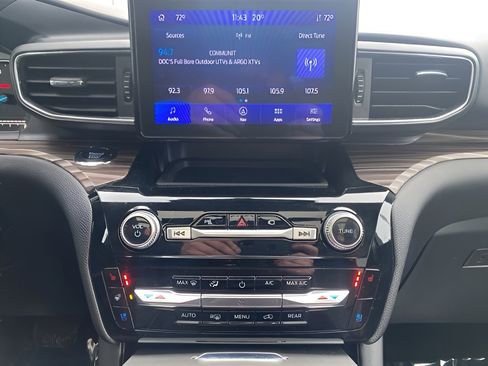 Certified 2023 Ford Explorer Limited image 21