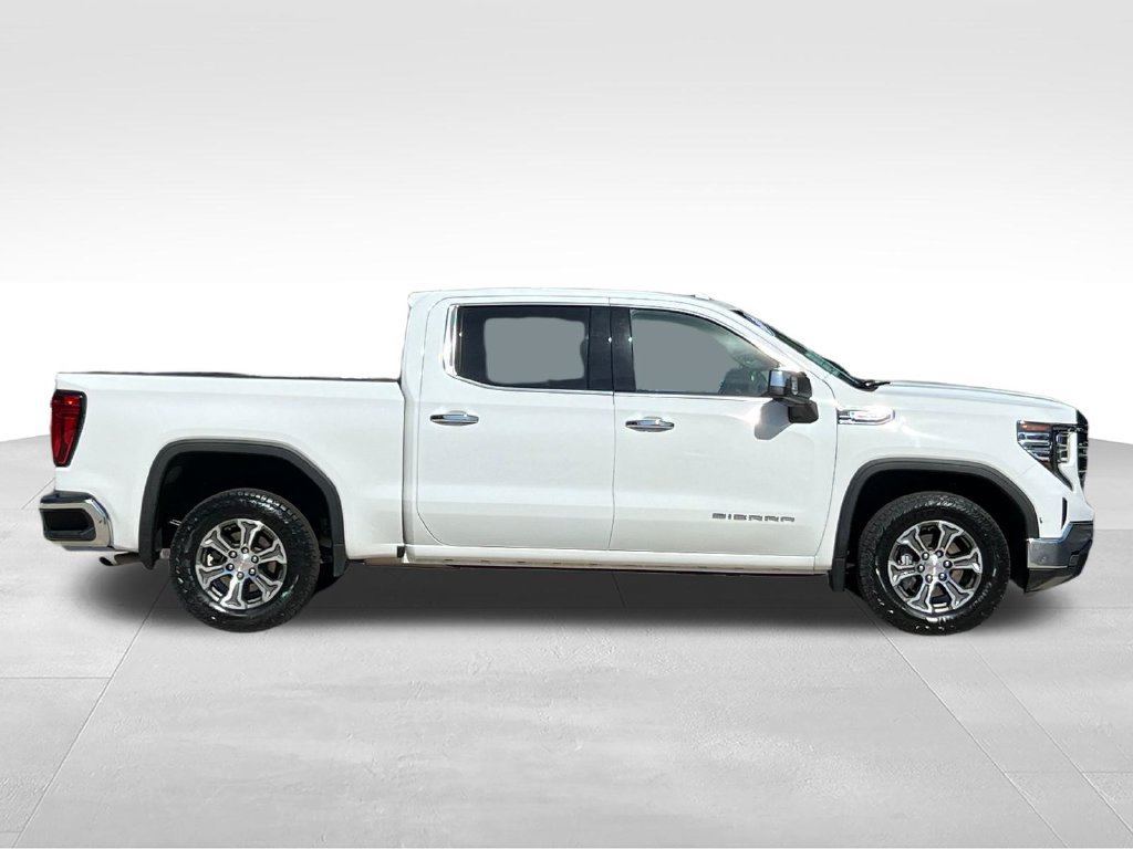 Used 2025 GMC Sierra 1500 SLT RWD image 4