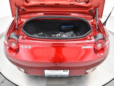 New 2026 MAZDA MX-5 Miata Grand Touring w/ Weather Package RWD image 39