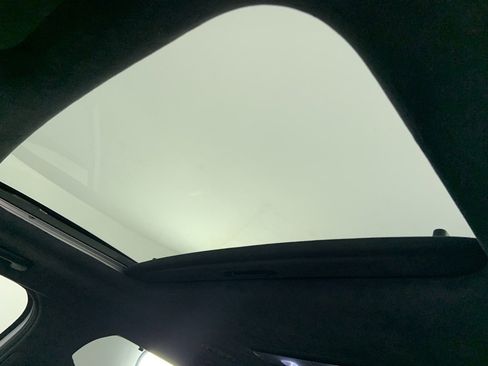 Used 2020 Kia Telluride SX w/ SX Prestige Package image 18