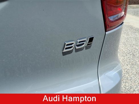 Used 2024 Volvo XC40 B5 Ultimate w/ Climate Package AWD/4WD image 10