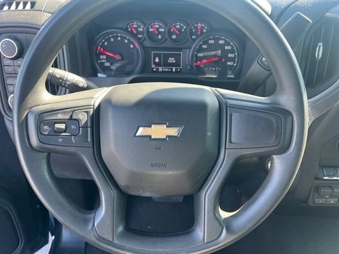 Used 2023 Chevrolet Silverado 1500 Custom AWD/4WD image 14