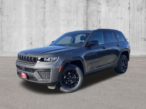 New 2026 Jeep Grand Cherokee Altitude image 1