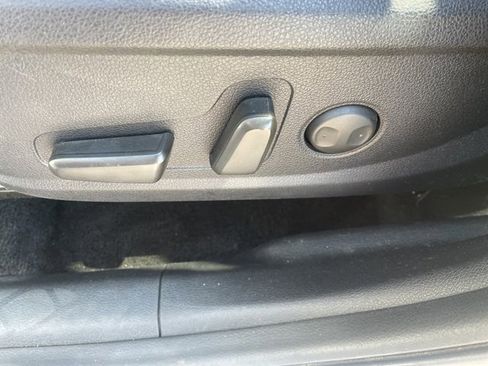 Used 2020 Hyundai Santa Fe SEL image 21