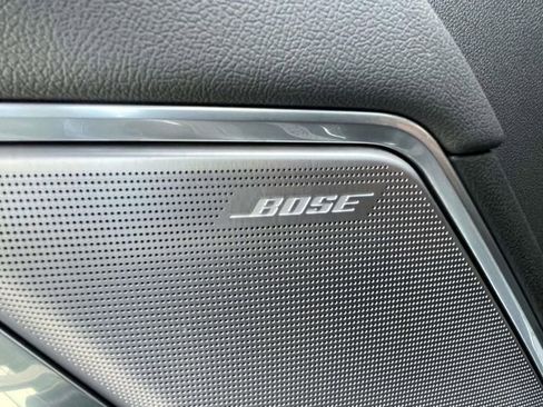 Certified 2023 Chevrolet Silverado 1500 High Country w/ Technology Package image 19