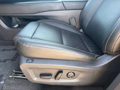 Used 2025 Nissan Murano Platinum w/ Cargo Package AWD/4WD image 11