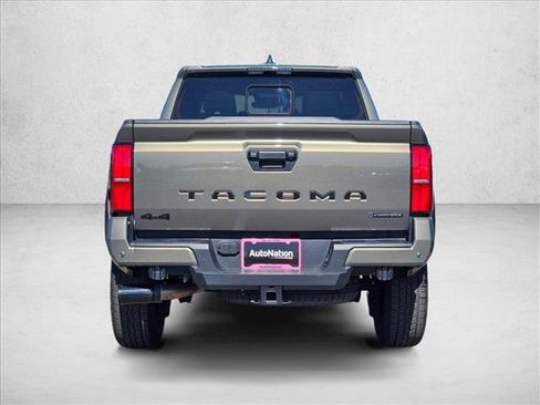 Used 2025 Toyota Tacoma TRD Off-Road w/ TRD Off Road Upgrade Package AWD/4WD image 7