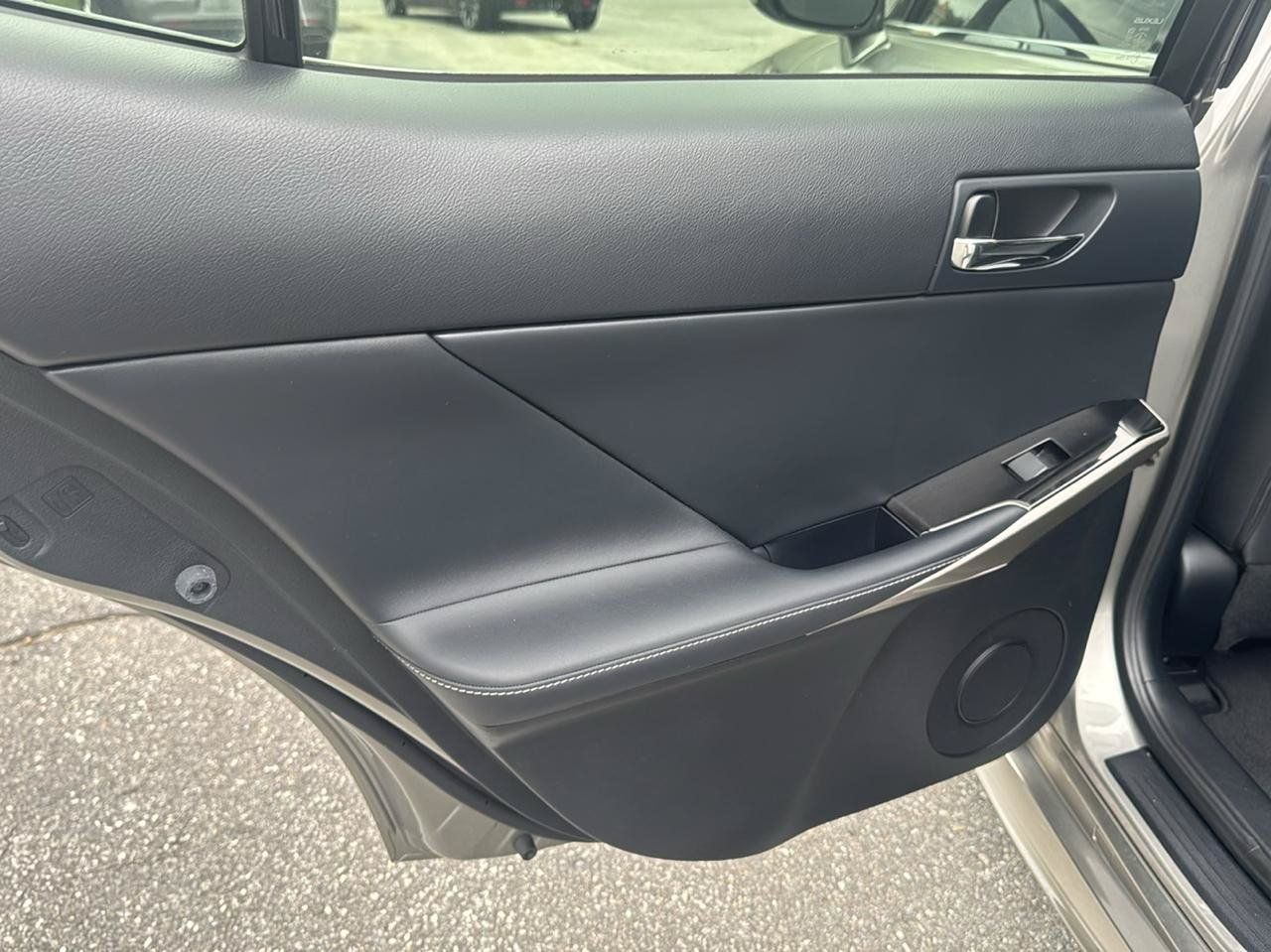 Used 2016 Lexus IS 300 AWD w/ Accessory Package 2 image 34