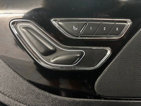 Used 2020 Lincoln Aviator Reserve RWD image 19