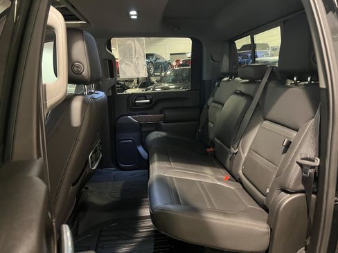 Used 2020 GMC Sierra 2500 Denali w/ Denali Ultimate Package AWD/4WD image 28