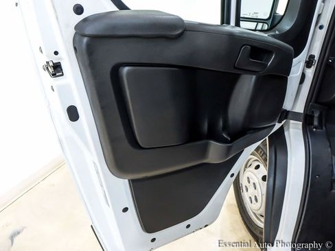 Used 2023 RAM ProMaster 2500 FWD image 13